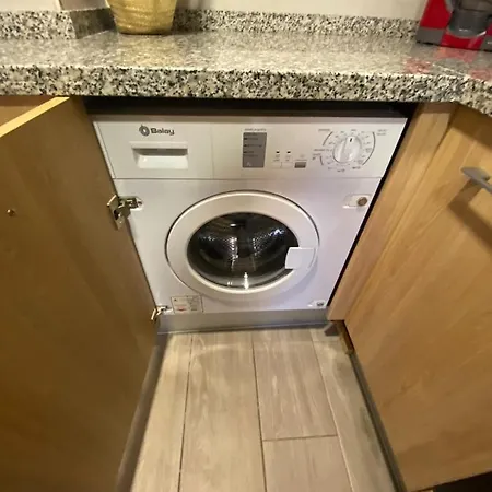 Iii Junto A Plaza Mayor Апартаменти