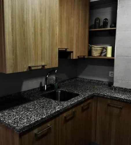 Iii Junto A Plaza Mayor Apartment