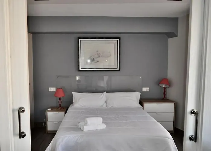 Iii Junto A Plaza Mayor Apartment *